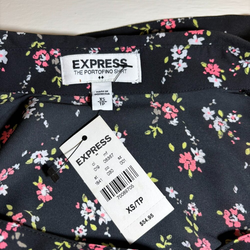 NWT Express Black Pink Floral Button Down V-Neck Shirt Size XS - Picture 9 of 9
